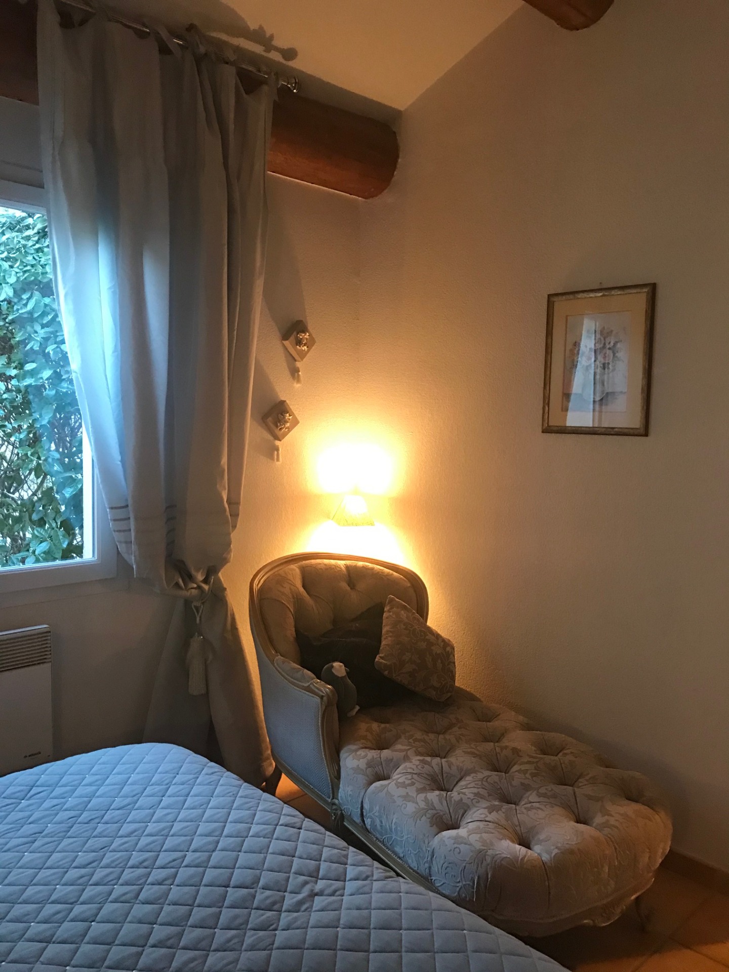Chambre romantique à l’étage